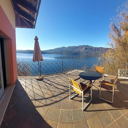 Casa Sul Lago Orta 오르타산줄리오 외부 사진