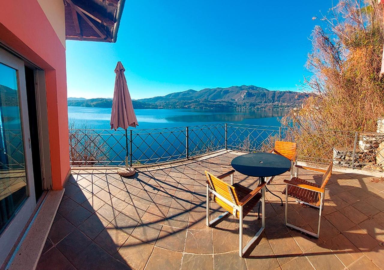 Casa Sul Lago Orta 오르타산줄리오 외부 사진
