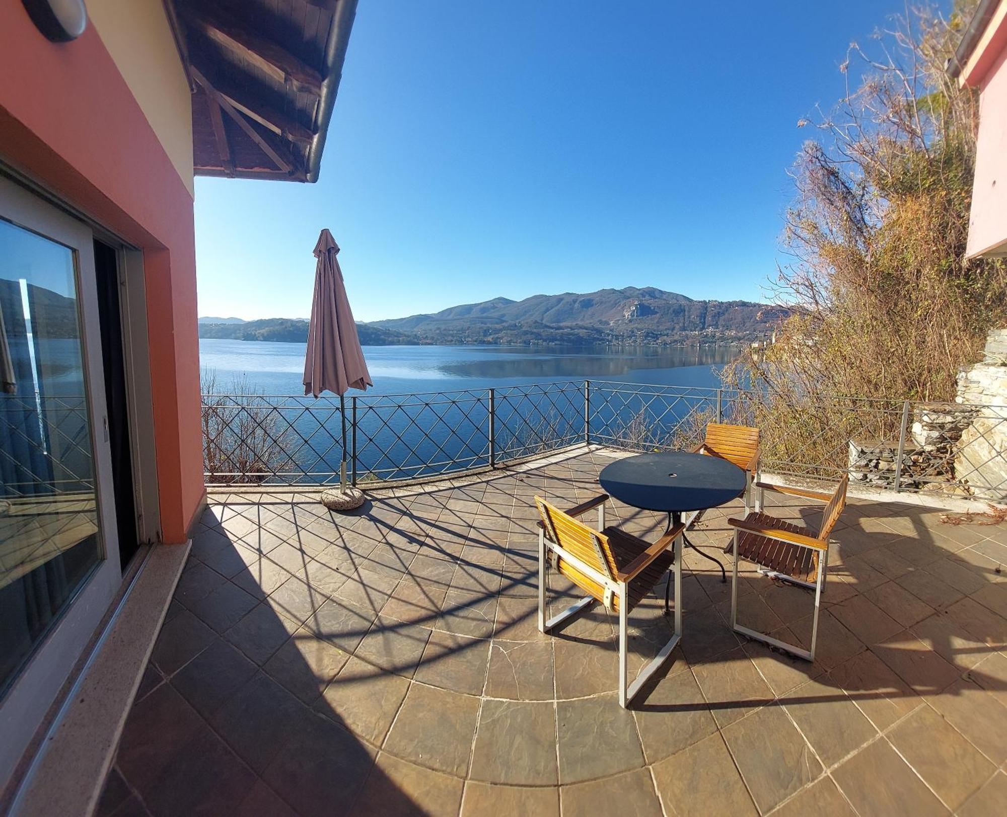 Casa Sul Lago Orta 오르타산줄리오 외부 사진