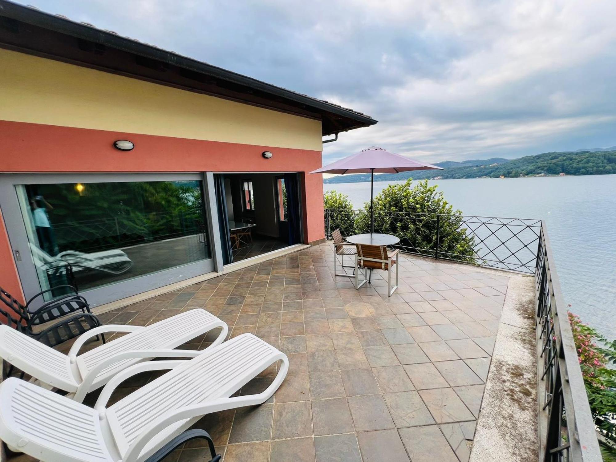 Casa Sul Lago Orta 오르타산줄리오 외부 사진