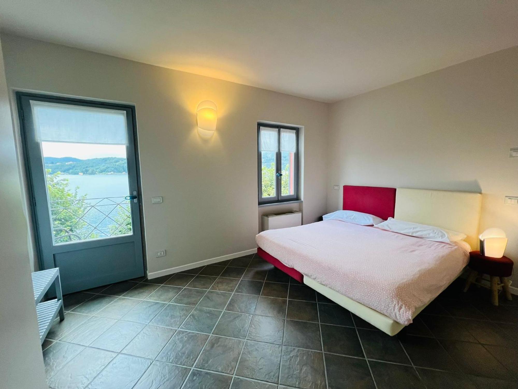 Casa Sul Lago Orta 오르타산줄리오 외부 사진