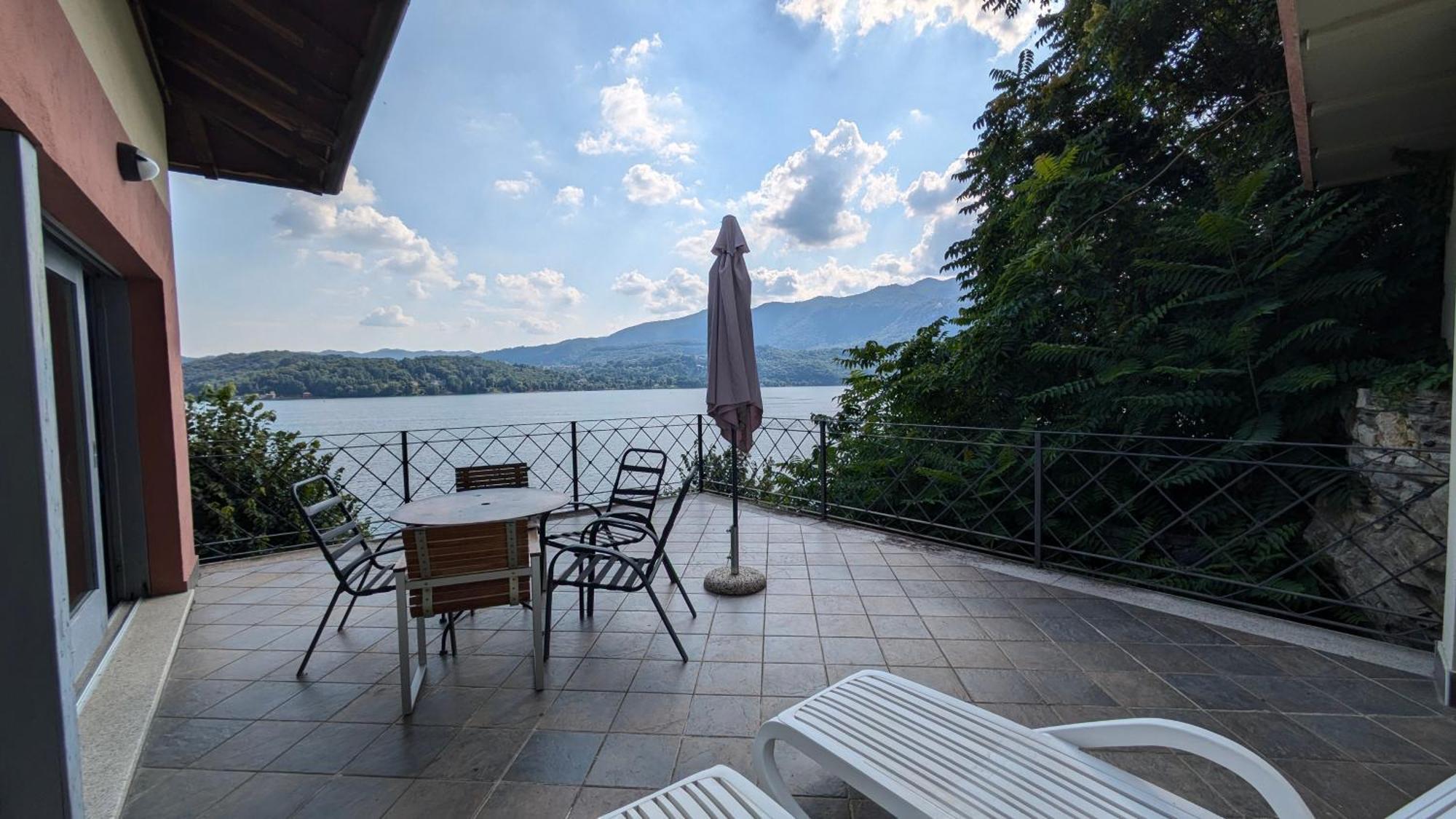 Casa Sul Lago Orta 오르타산줄리오 외부 사진