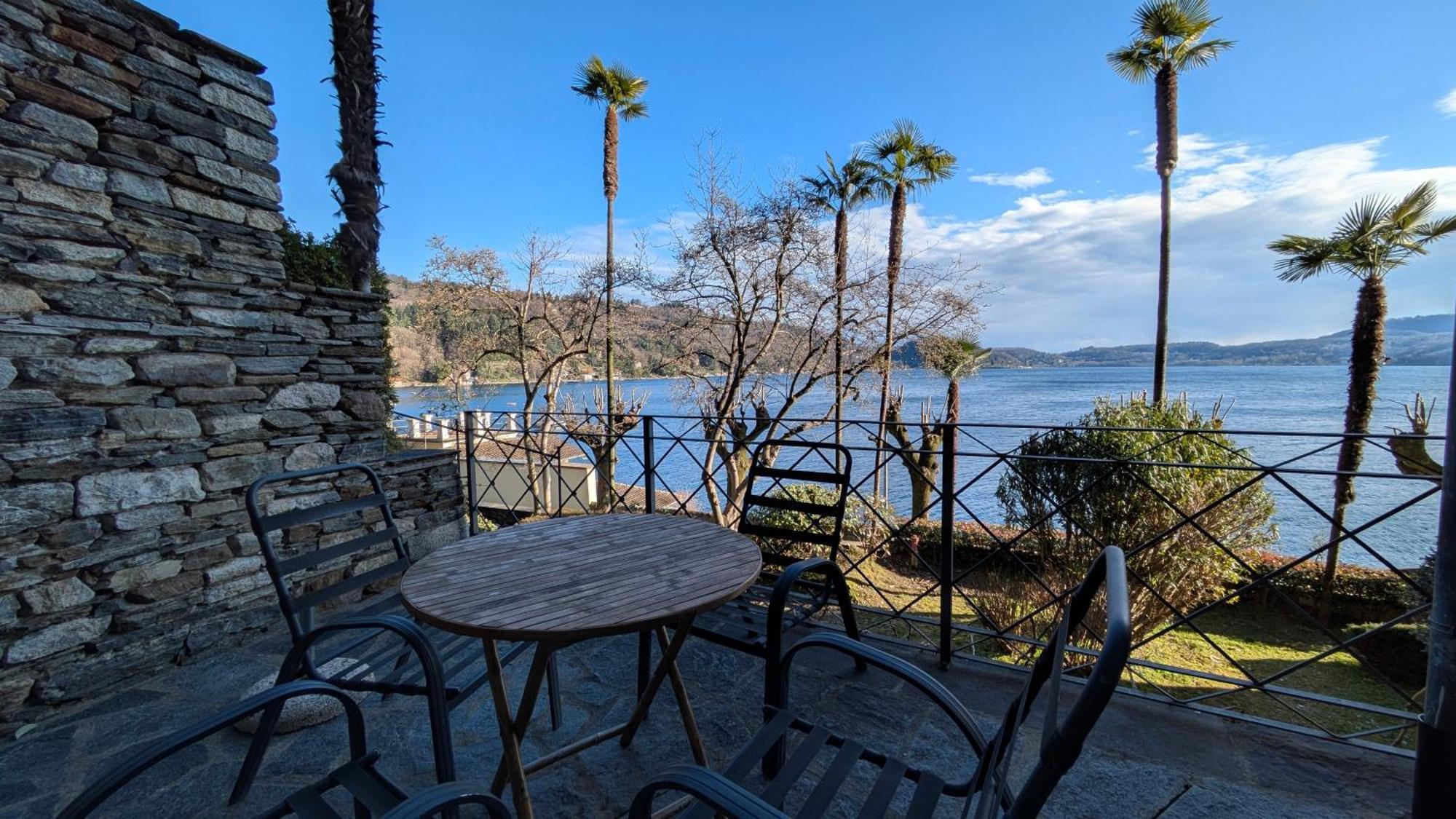 Casa Sul Lago Orta 오르타산줄리오 외부 사진